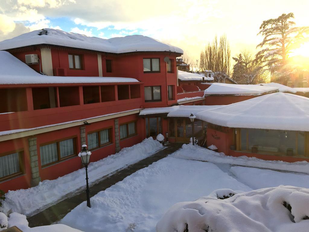 Hotel Del Lago Пучсарда Екстер'єр фото